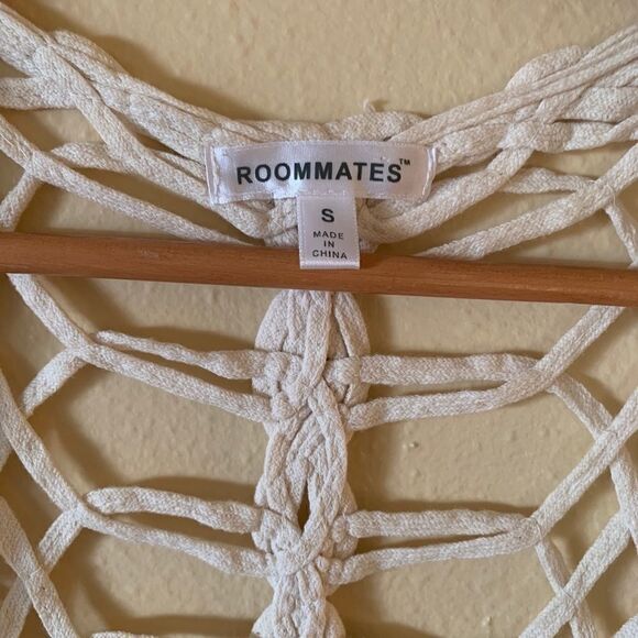 Roommates See Through Cream Hippie Vest Small - Picture 3 of 4